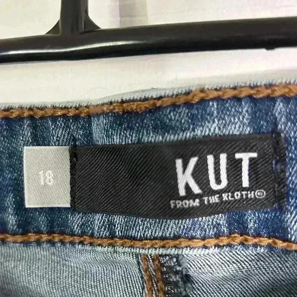 Kut from the Kloth Ana High Rise Fab Ab Flare. Size 18. Denim. Distressed. - Picture 5 of 16